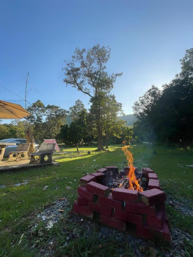 Awanaz Farmstay With Pool And Farm Animal Jitra Kedah Ngoại thất bức ảnh